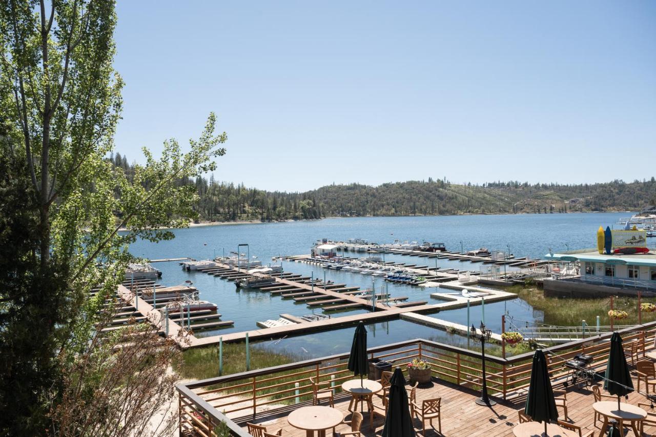 The Pines Resort & Conference Center Bass Lake Eksteriør billede