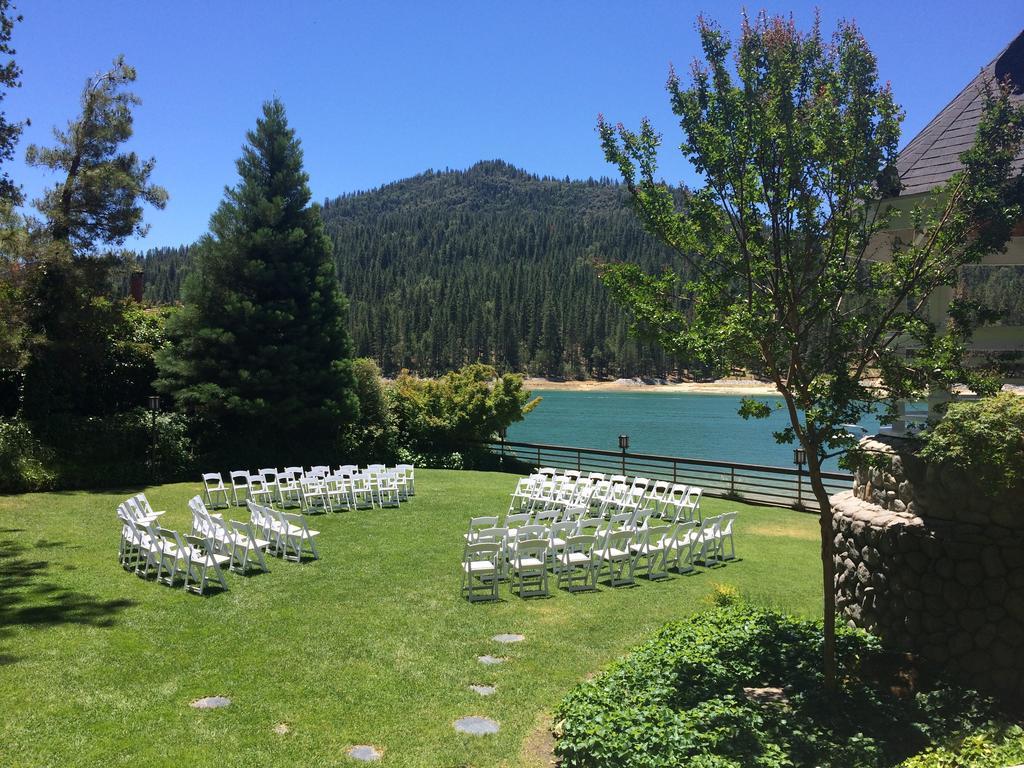 The Pines Resort & Conference Center Bass Lake Eksteriør billede