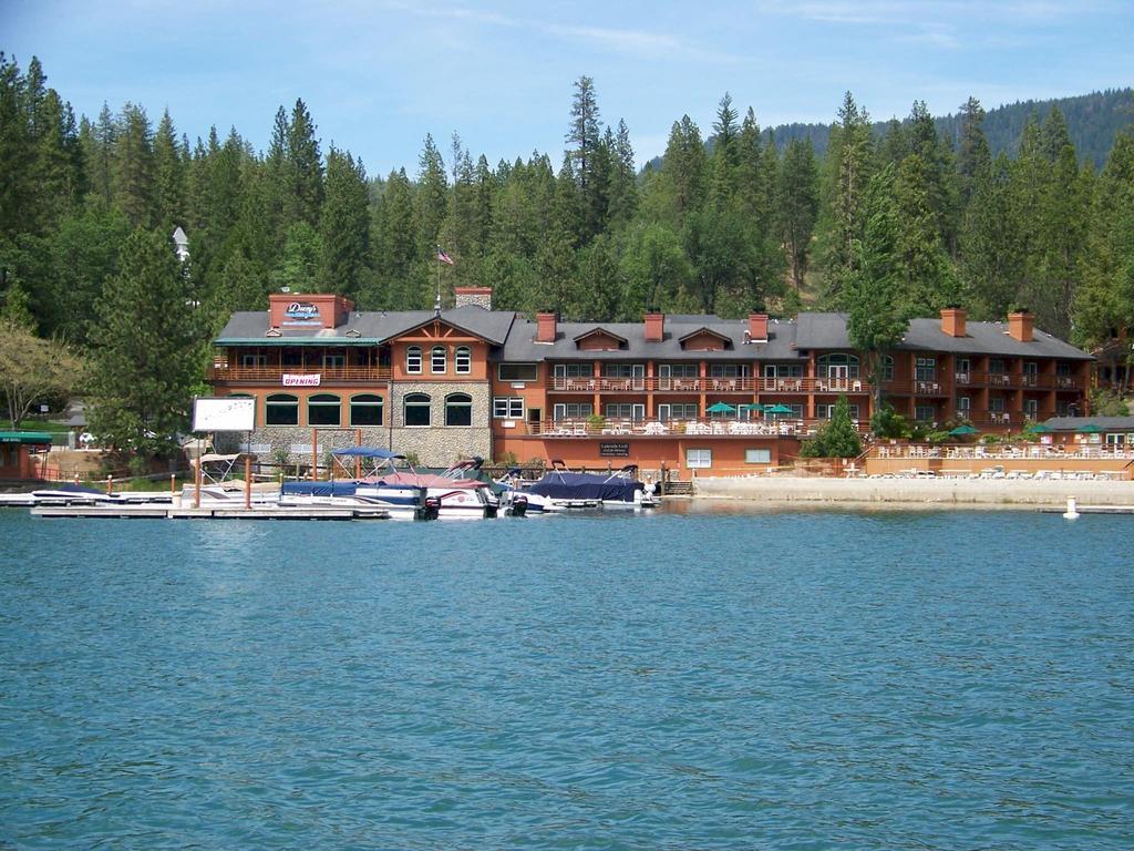 The Pines Resort & Conference Center Bass Lake Eksteriør billede